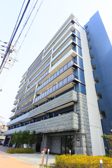 プレサンス新大阪イオリアの外観