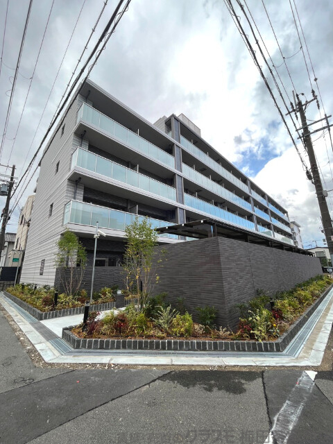 ファーストフィオーレ塚本リベルテ