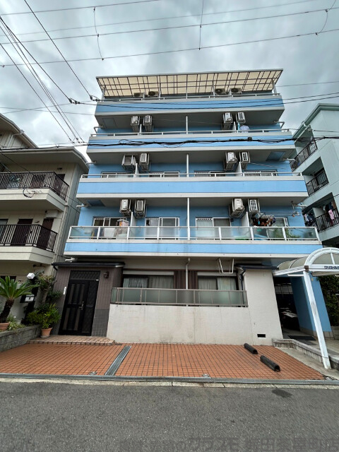 クリエール三津屋