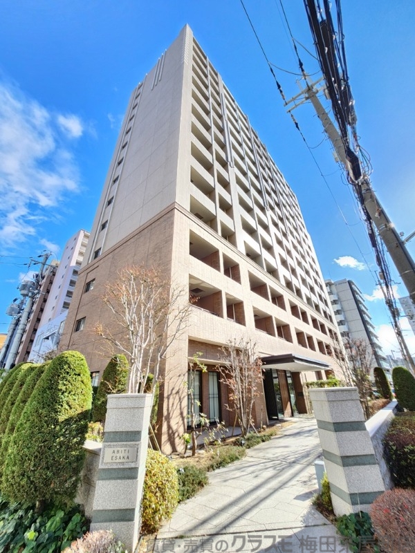アビティ江坂の外観