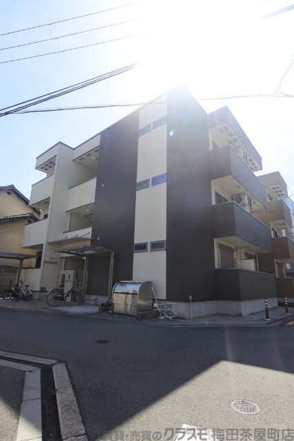 フジパレス東三国Ⅰ番館の外観