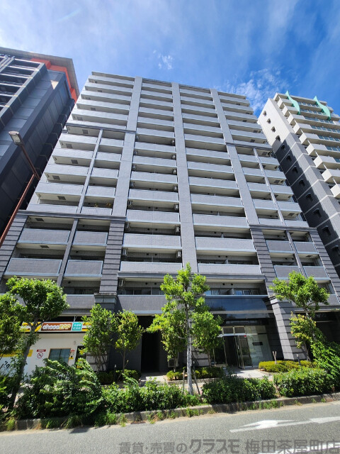 セノアタワー新大阪の外観