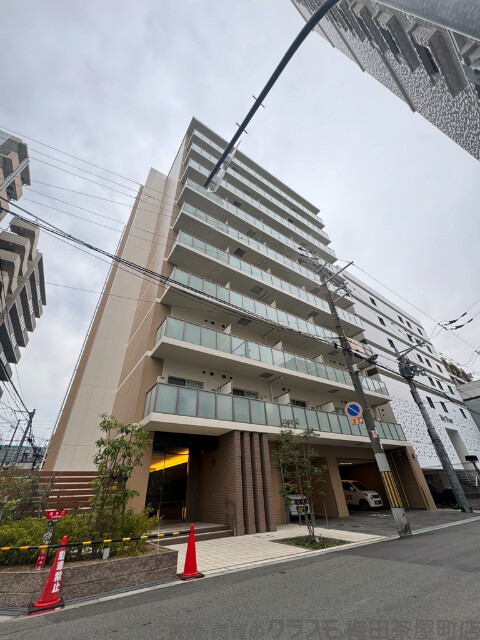 ウェルフォート十三本町