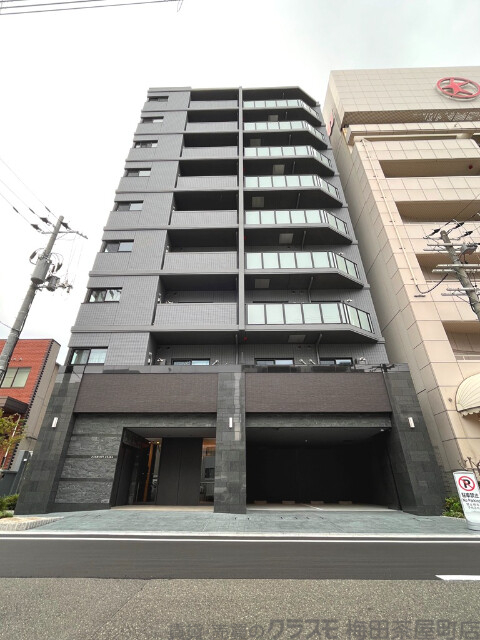 エタニティ江坂の外観