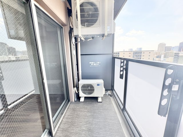 バルコニー バルコニー