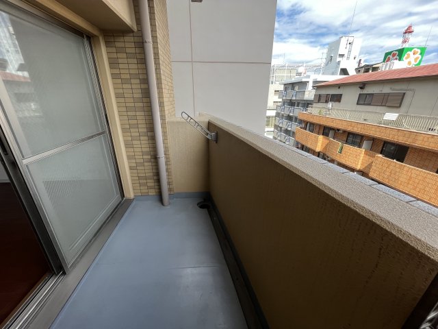 バルコニー バルコニー
