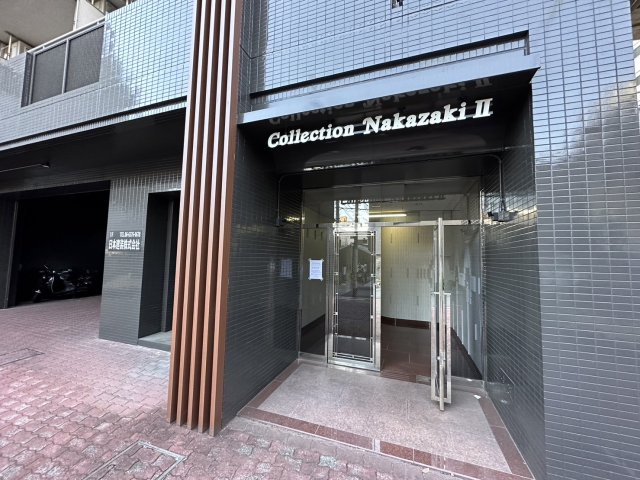 エントランス エントランス