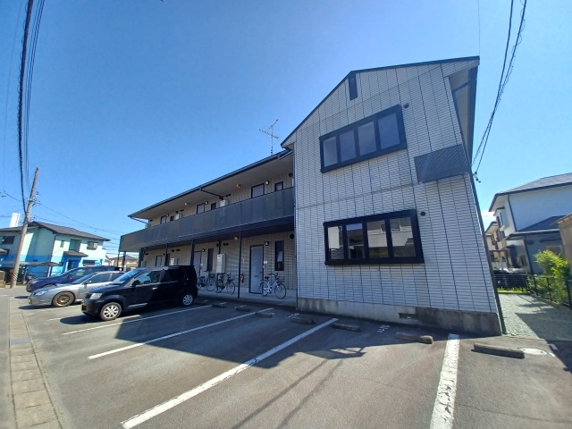 ディアス持川Aの外観