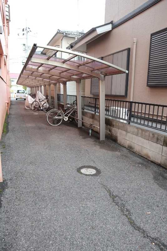駐輪場 駐輪場