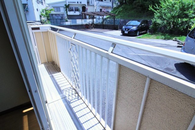 バルコニー バルコニー
