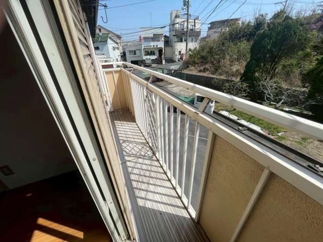 バルコニー バルコニー