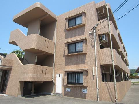 あんずマンションの外観