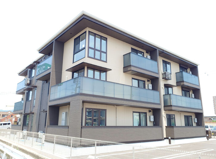 ラフィーネ南蔵王の外観