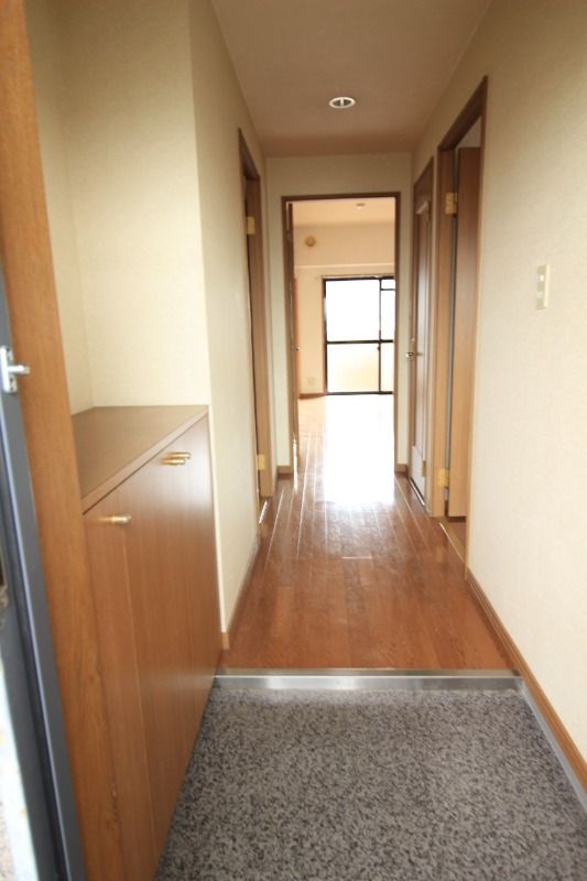 玄関 玄関
