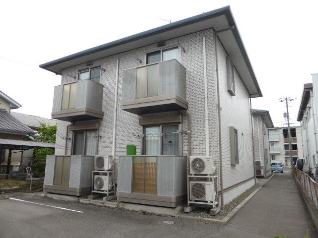 ジェルメ南蔵王Ｂの外観