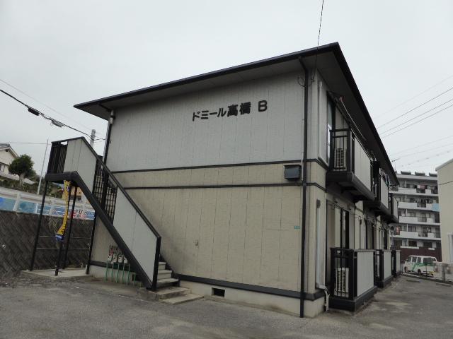 ドミールの外観