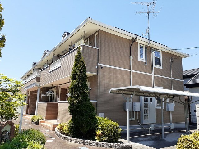 シャレオの外観