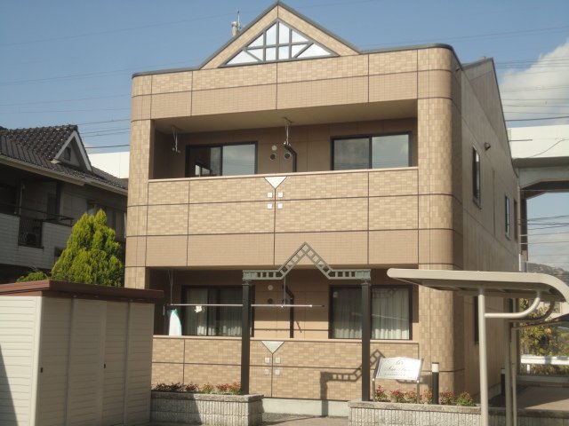 サンローズの外観