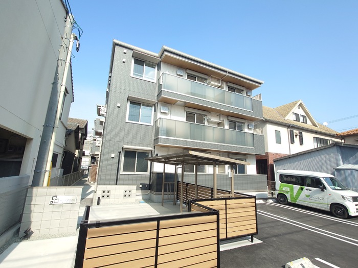 西町SUZUKAZEの外観