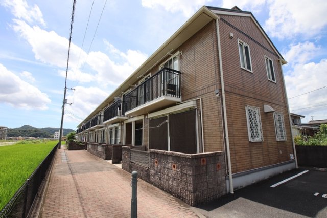 アルト ポンテ ローザ A棟の外観