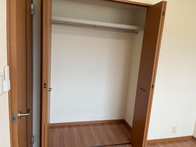 南側クローゼット 南側クローゼット