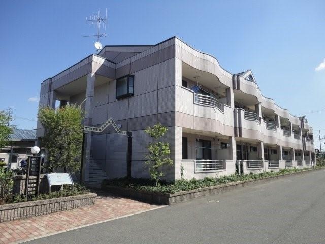 ガーデンハイム参番館の外観