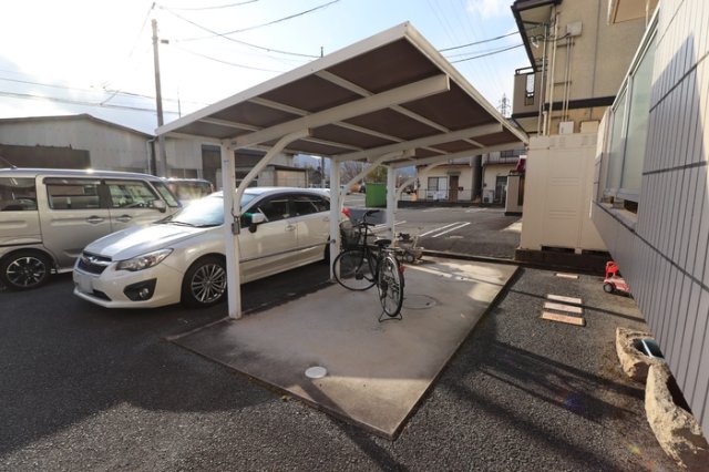 駐輪場 駐輪場