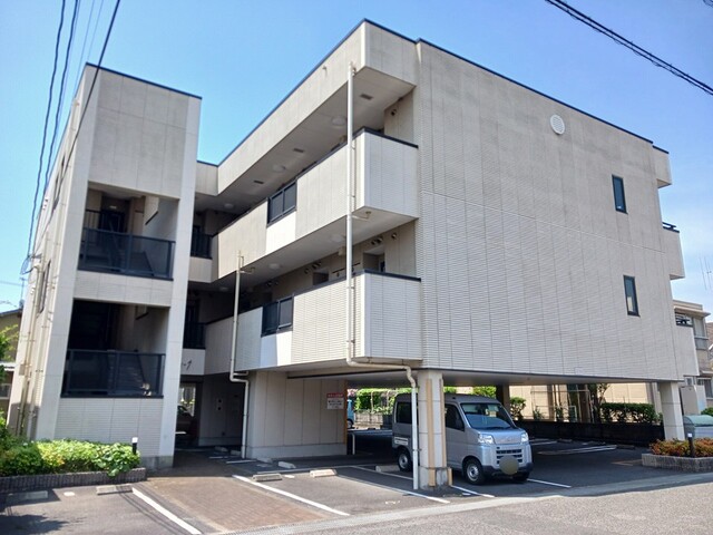 マニフィークの外観