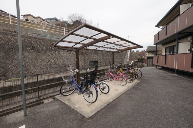 駐輪場 駐輪場