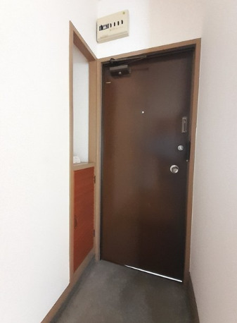 玄関 玄関