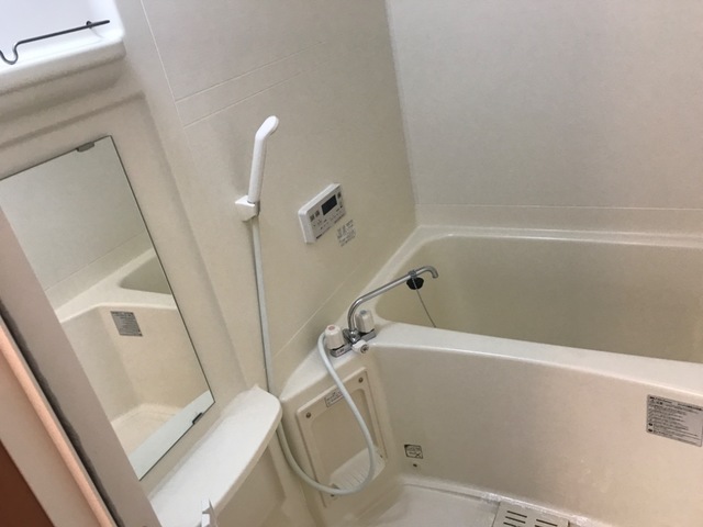 バス バス