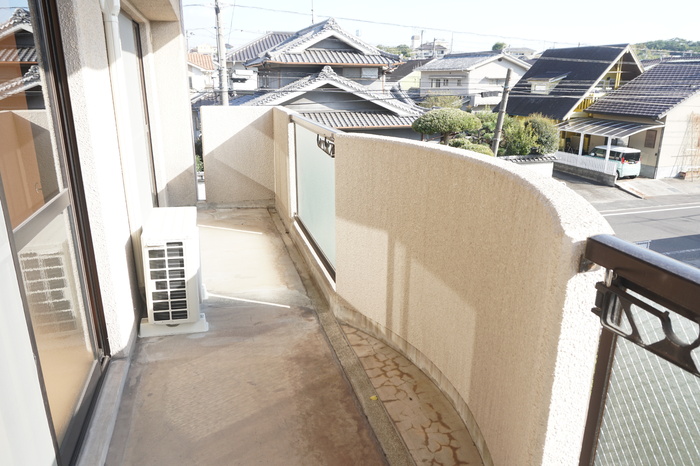 バルコニー バルコニー