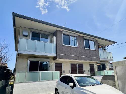 エクラージュ多治米の外観