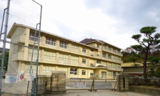 【小学校】福山市立大谷台小学校まで1102m 【小学校】福山市立大谷台小学校まで1102m