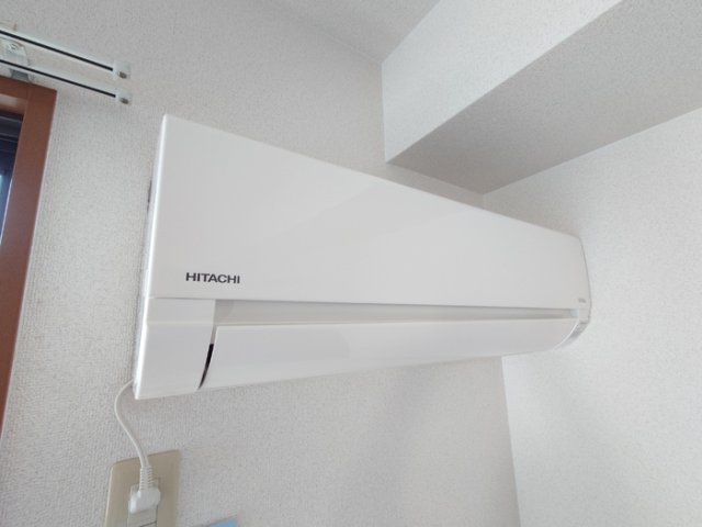 エアコン(南側洋室) エアコン(南側洋室)
