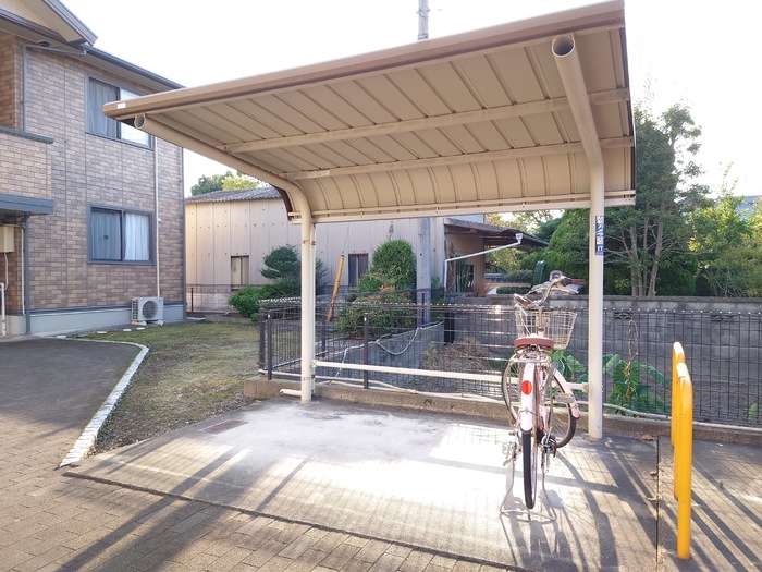 駐輪場 駐輪場