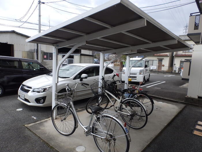 駐輪場 駐輪場