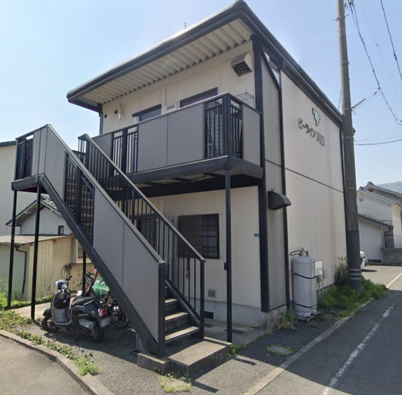 ビーライン川口の外観