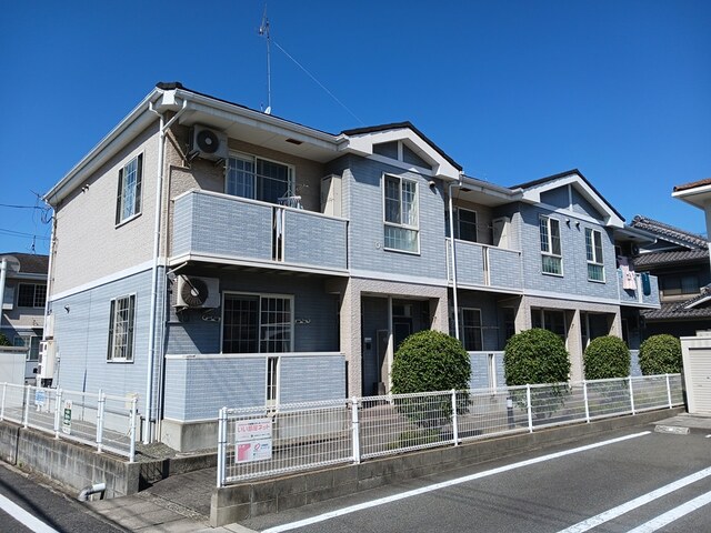 ハイブリッヂハピネスＢの外観