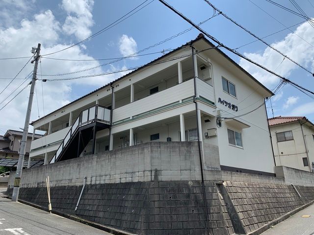 ハイツオガワ引野の外観
