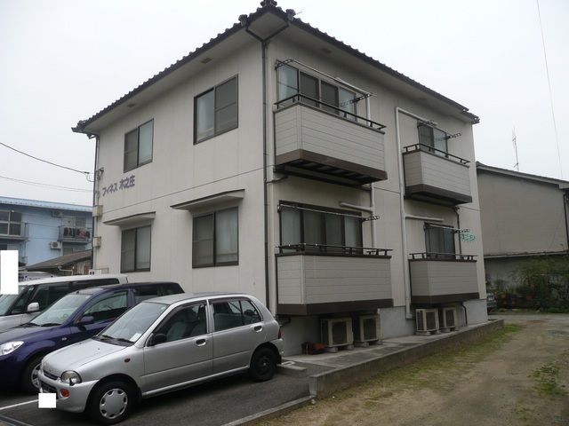 フィネス木之庄の外観