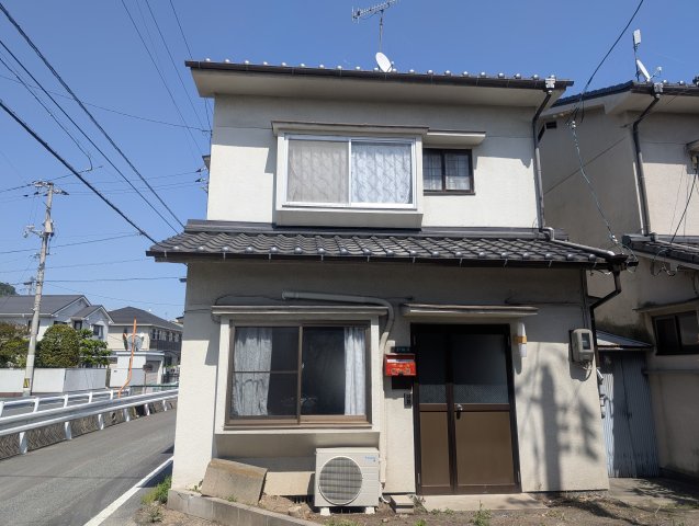 東吉津町貸家（14-2）の外観
