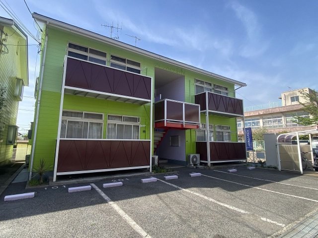 グリーンハイツまくやまの外観