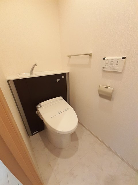 トイレ トイレ