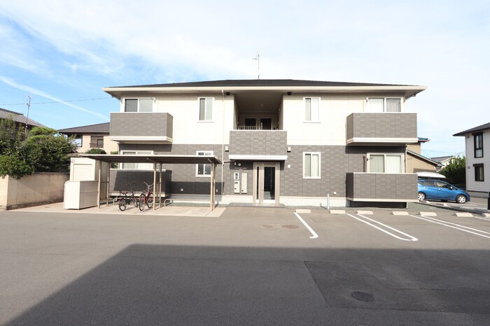 フレンズ多治米の外観