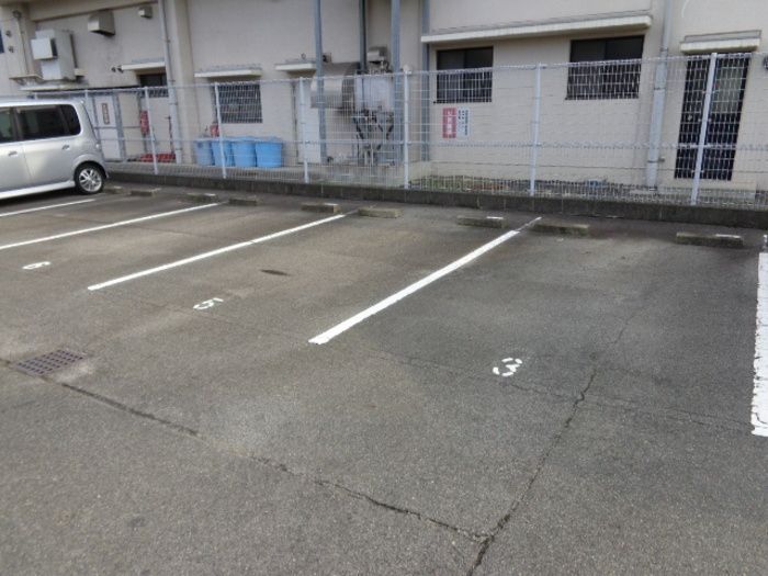駐車場 駐車場
