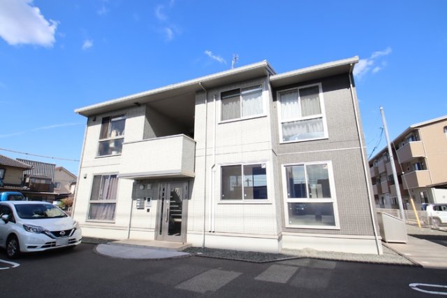 ラフィネ東深津 B棟の外観