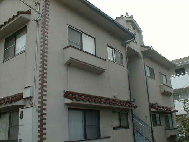 エクセント高田の外観
