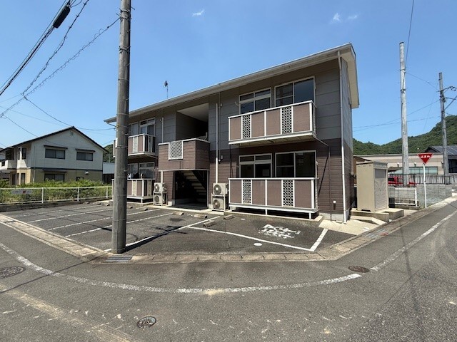 ソレーユ久安の外観