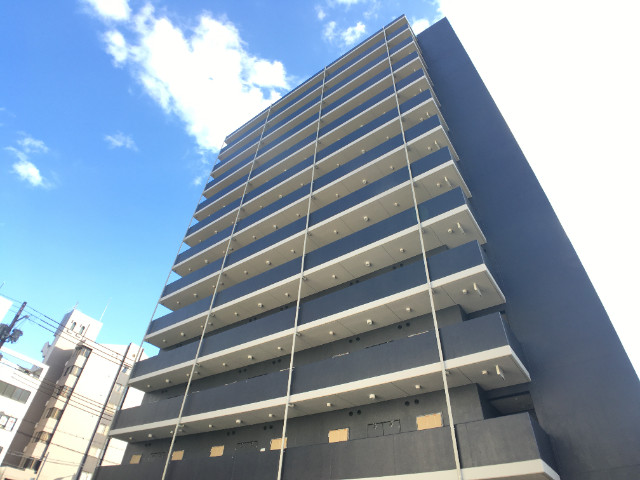 エストゥルースプラスサウス大阪